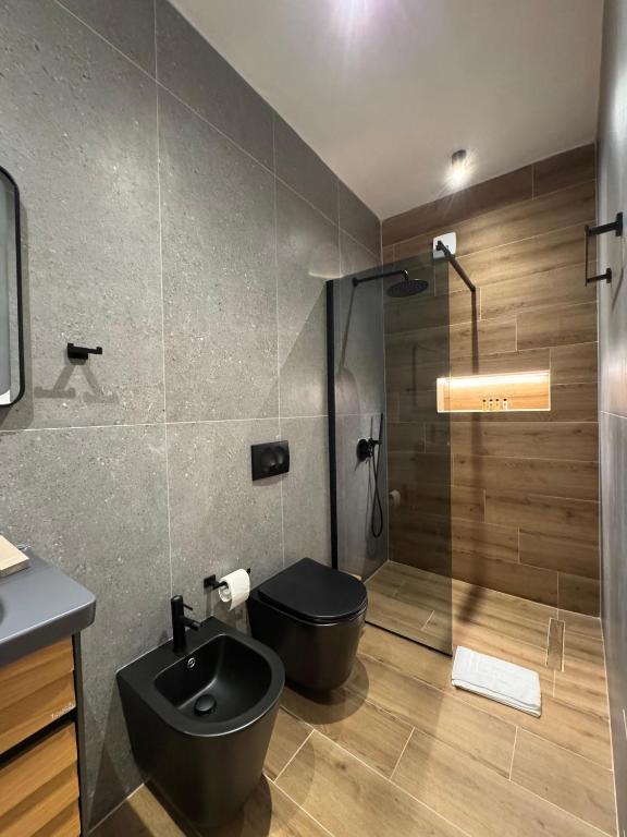 Koupelna v ubytování Alcazar Luxury Suites