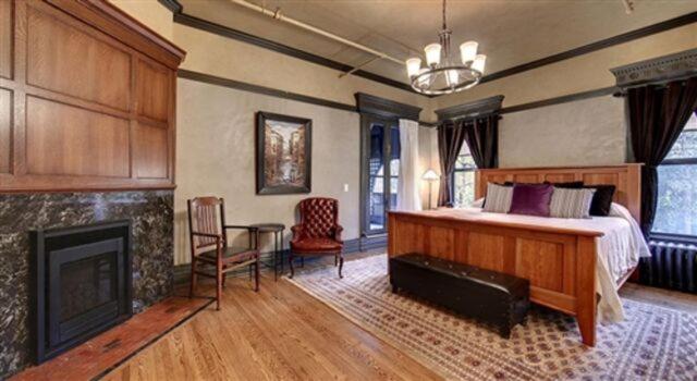 The New Victorian Mansion Bed & Breakfast - Habitación Deluxe Con Cama Extragrande