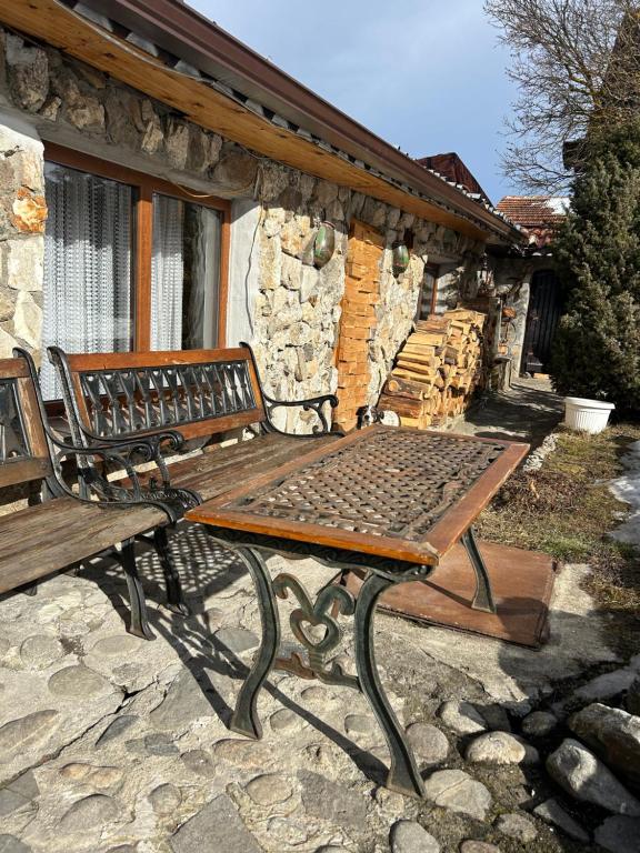 Fotografie z fotogalerie ubytování Guest House Rila v destinaci Govedarci