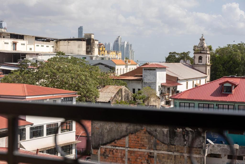 Nespecifikovaný výhled na destinaci Panamá nebo výhled na město při pohledu z apartmánu