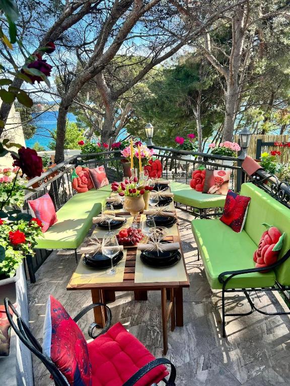 Beachfront apartments Romilda