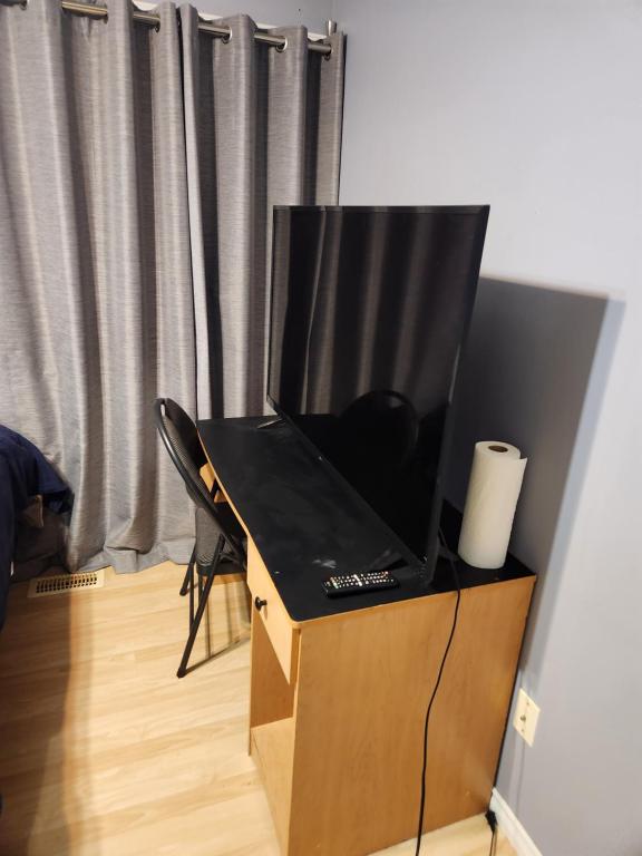 TV a/nebo společenská místnost v ubytování Home Away from Home
