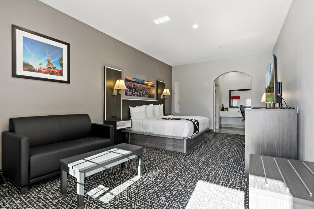 Paris Inn & Suites - Habitación King