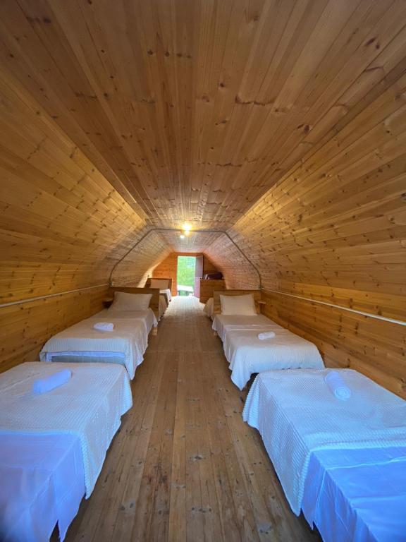 Postel nebo postele na pokoji v ubytování Guesthouse Driti