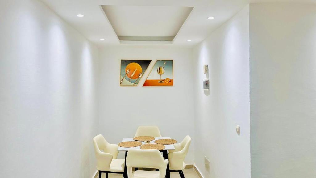 Area tempat duduk di D&J Home