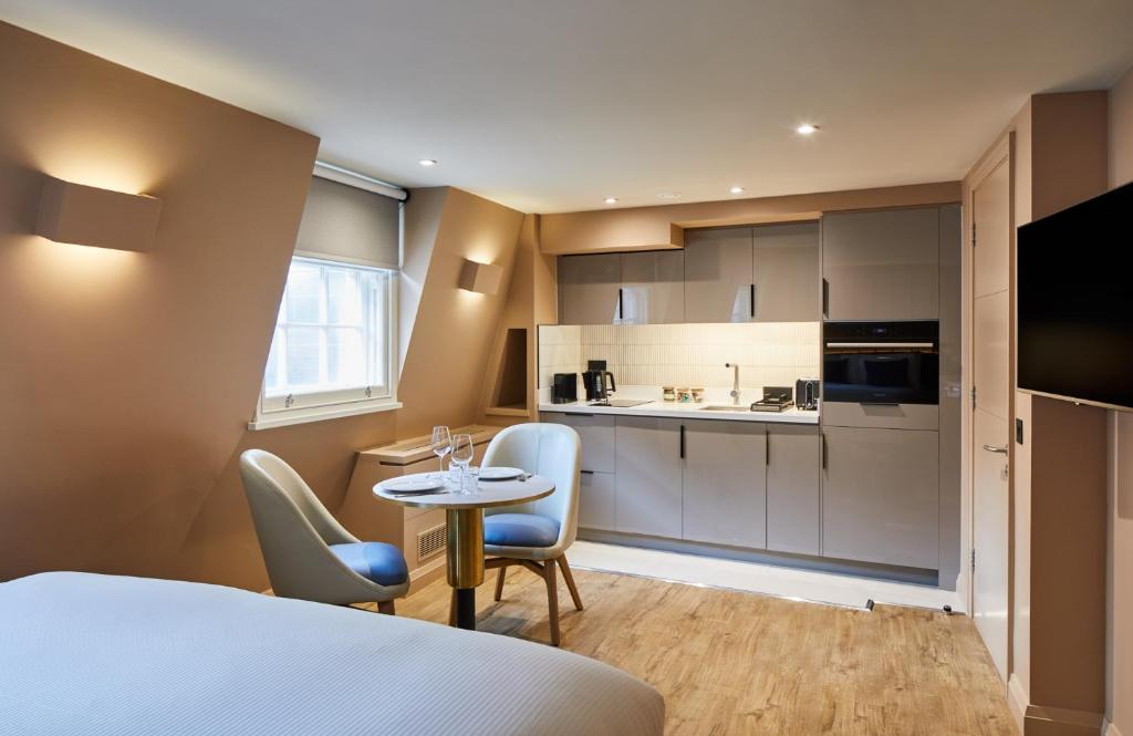 master Cannon - 4 Kişilik Aile Apartmanı