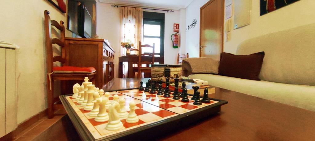 Alojamientos Puerta del Parque - 8