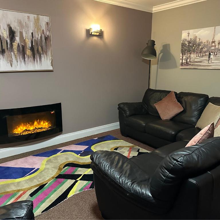 Posezení v ubytování Spacious 2 bedroom apartment in Killarney