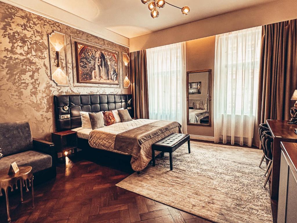 
Deluxe Double or Twin Room with Extra Bed
