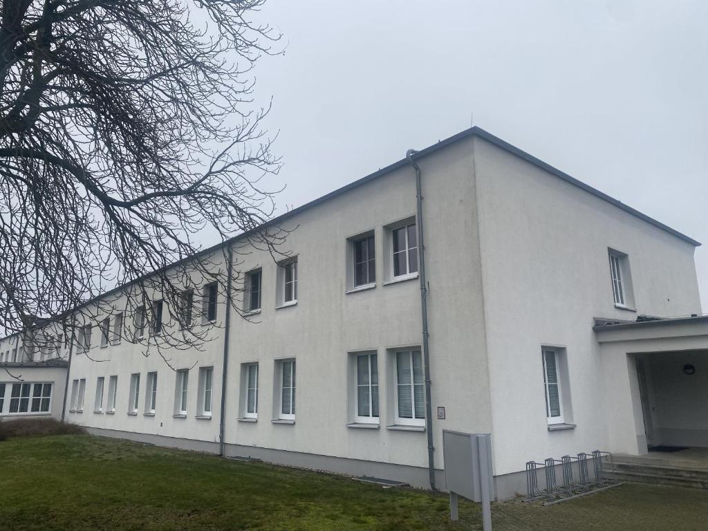 Budova, kde se chata nachází