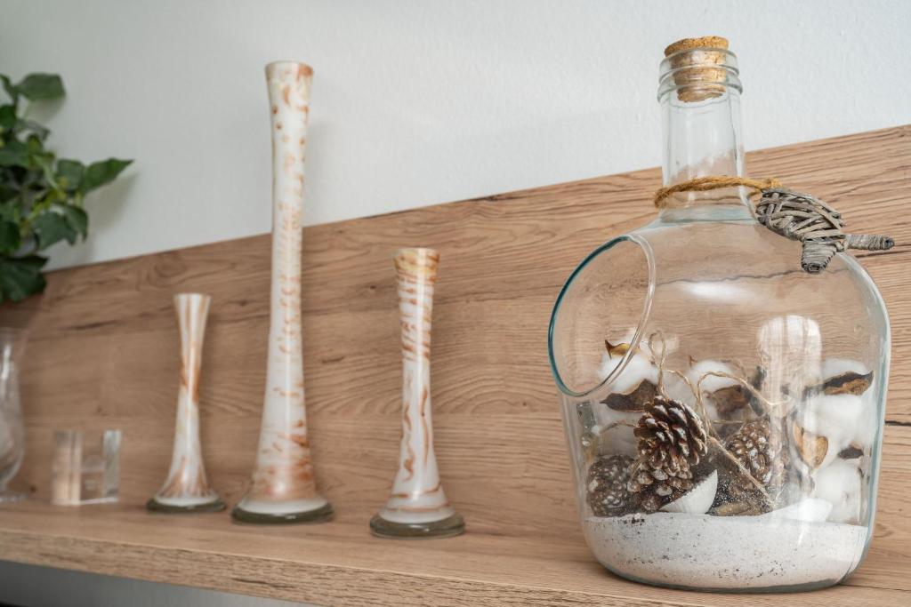 Apartments and Room Lora - 16