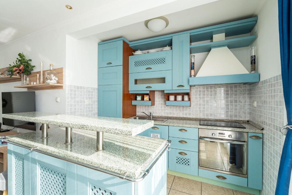 Apartments and Room Lora - 18