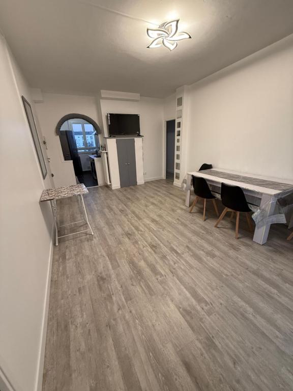 Photo de la galerie de l'établissement Appartement Compiègne 65m2, à Compiègne