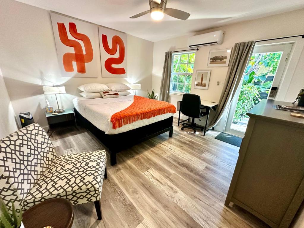 The Agustin Guesthouse - Men Only Clothing Optional photo