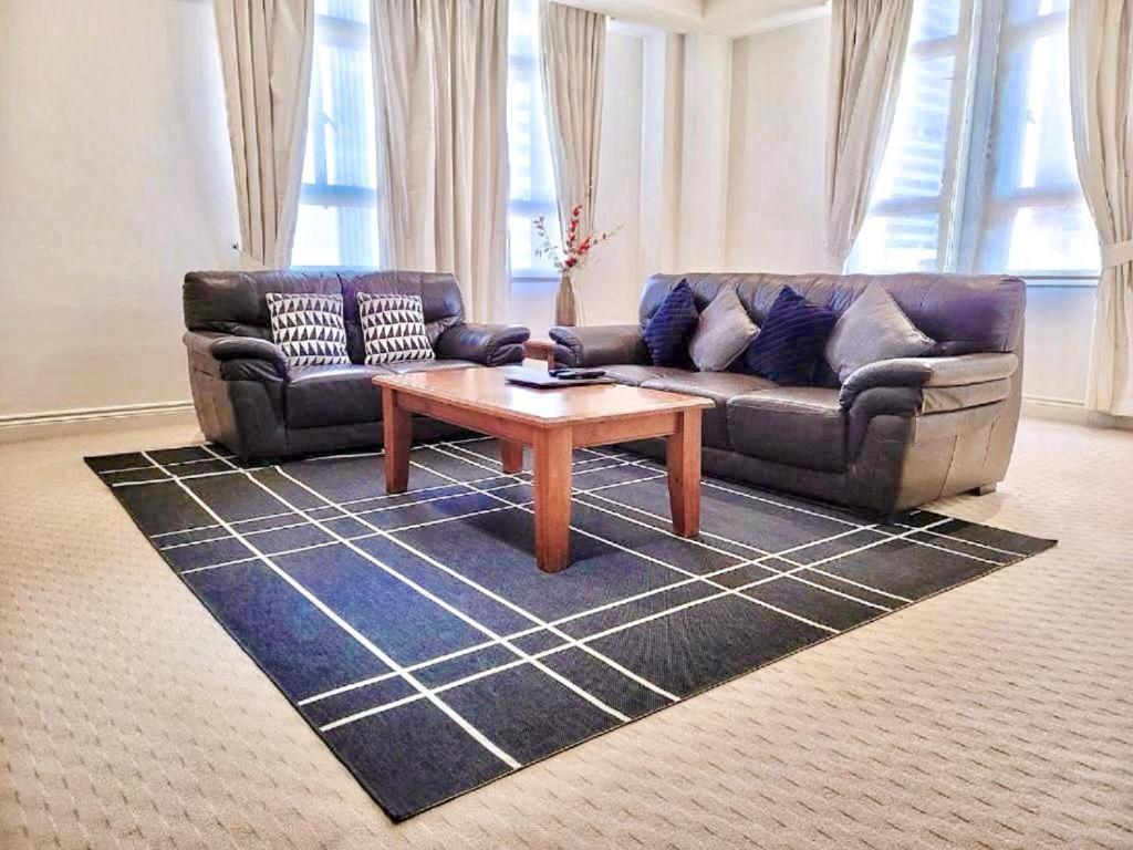 
Two Beds Studio Apartment
