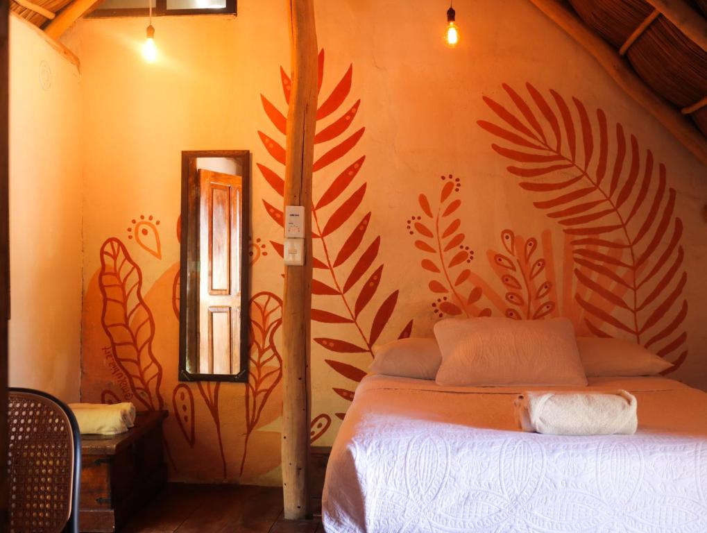 Postel nebo postele na pokoji v ubytování La Redonda Sayulita Hostal