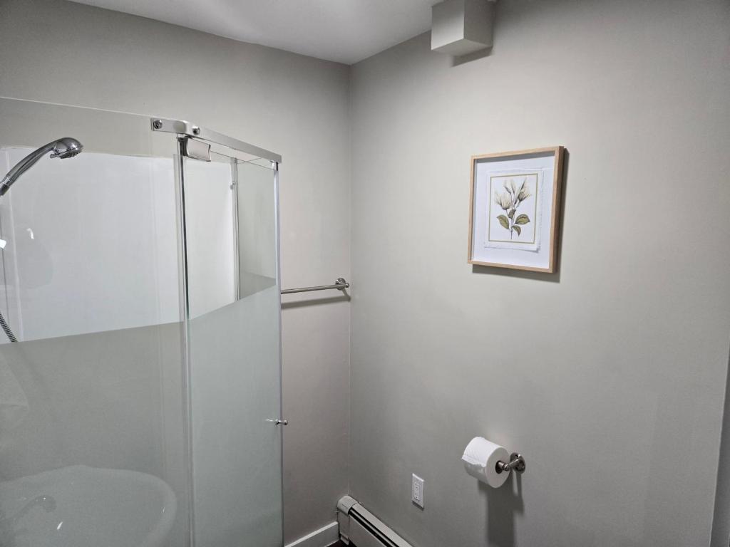 Vannituba majutusasutuses Copacabana Room with Bathroom