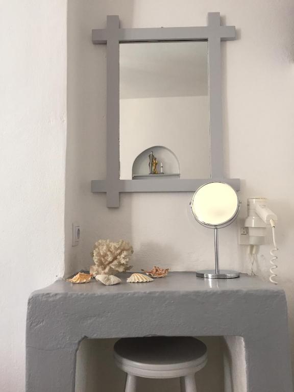 Christos Apartments Oia - 3