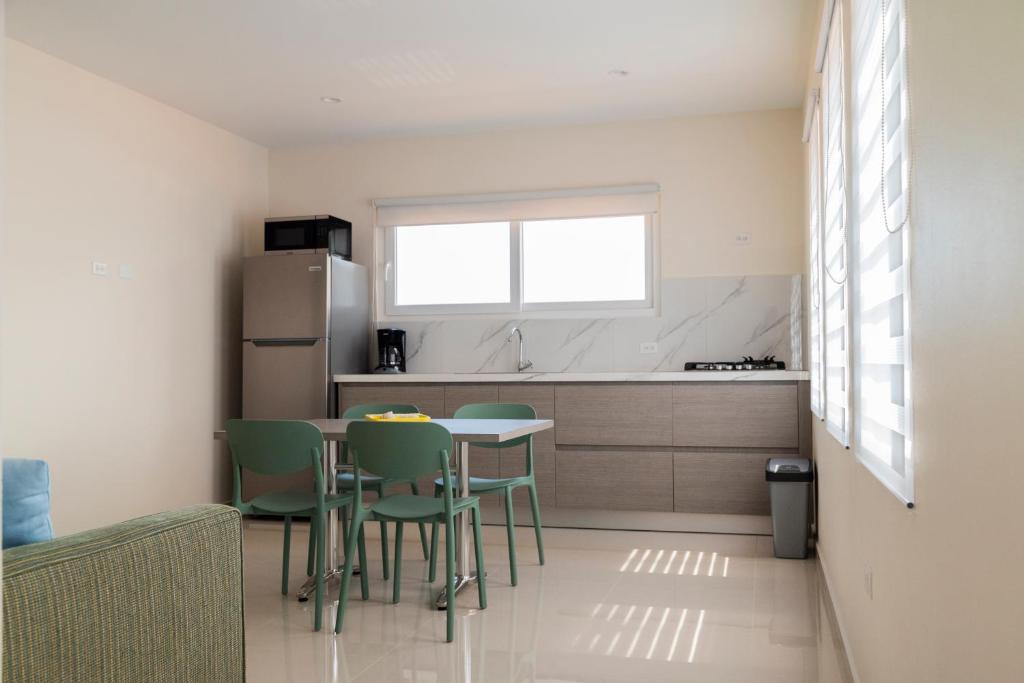 Kuchyň nebo kuchyňský kout v ubytování Beach Homes Aruba
