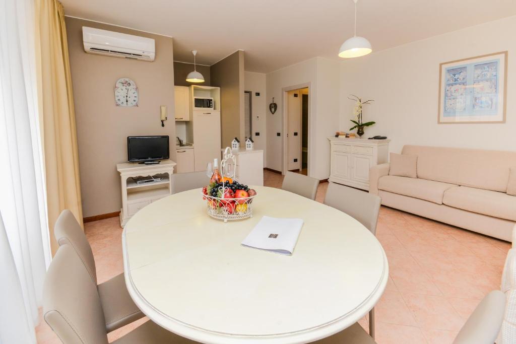 Telewizja i/lub zestaw kina domowego w obiekcie Il Sogno Apartments