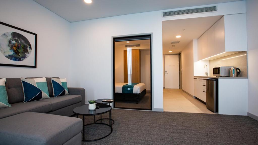 
2 Bedroom Dual Key Suite King
