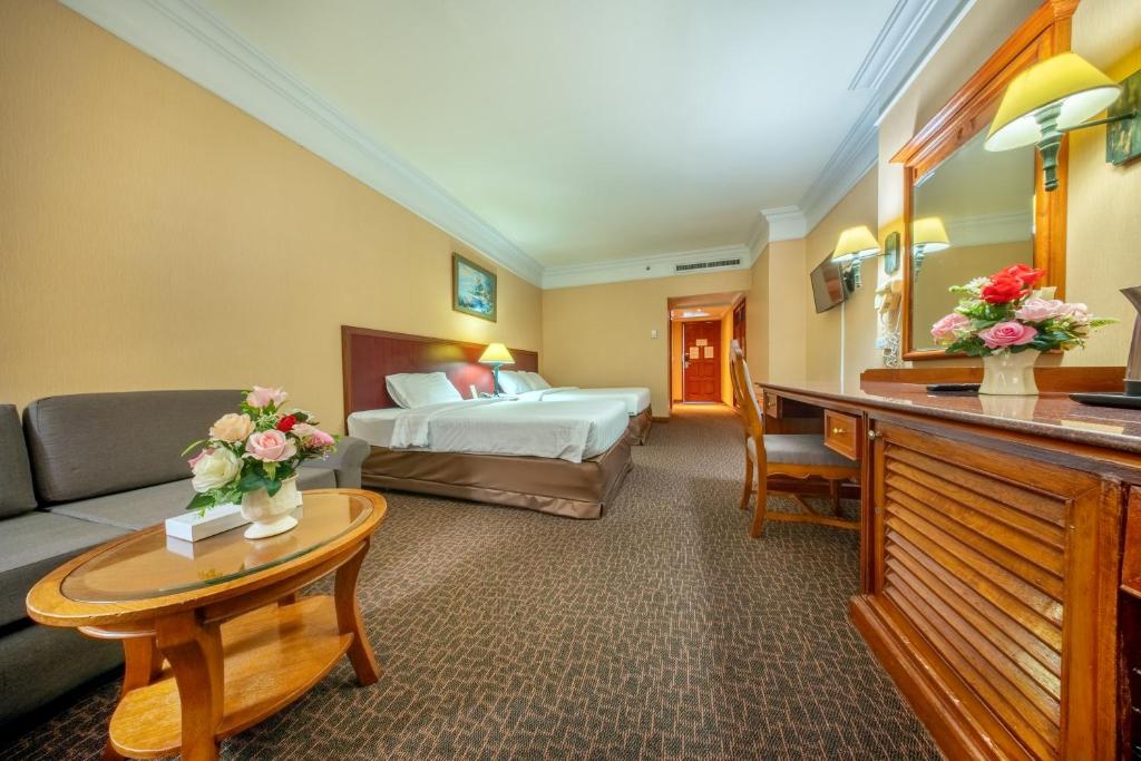 Royal Benja Hotel - Big Room Family-Friendly - Resim 24