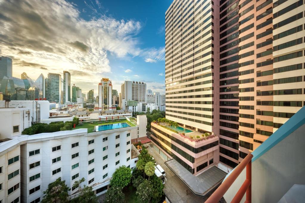 Royal Benja Hotel - Big Room Family-Friendly - Resim 26