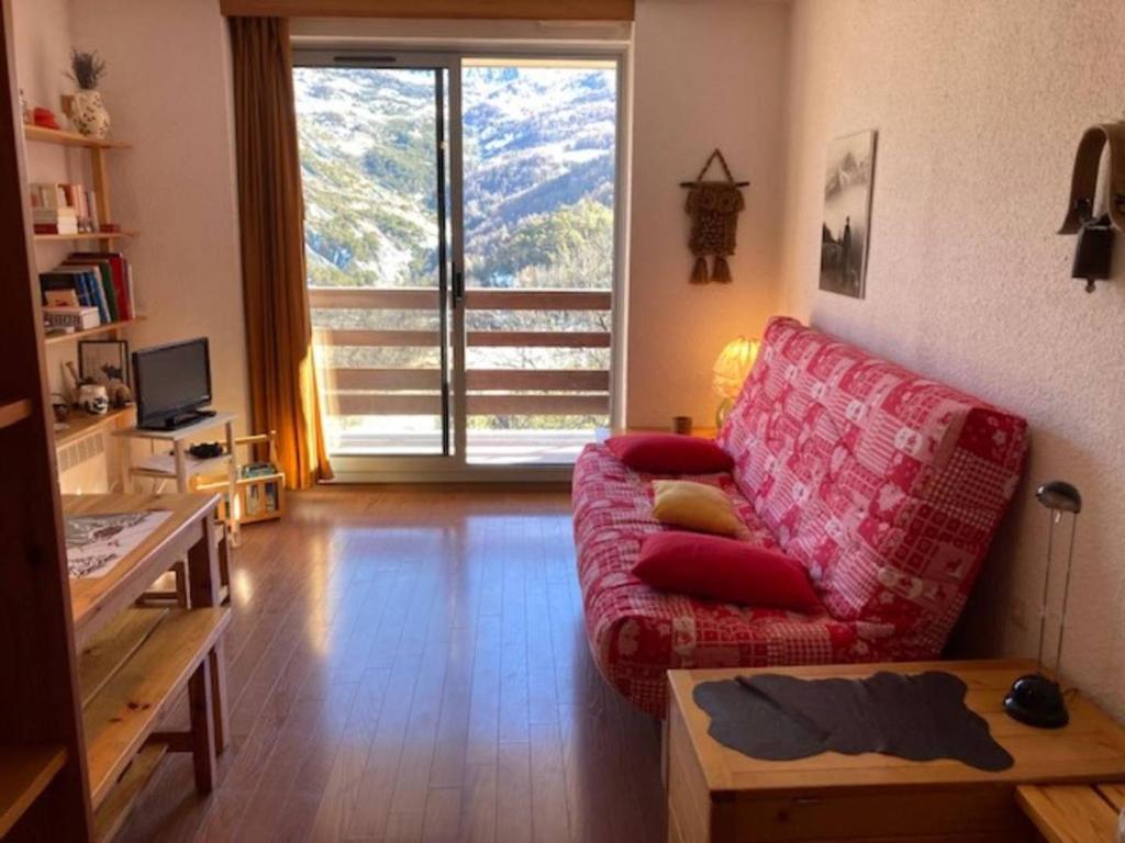 Χώρος καθιστικού στο Studio confortable au Sauze, 28m², près des pistes - FR-1-804-47