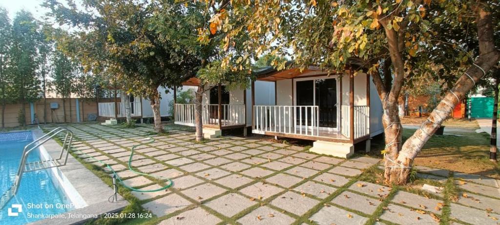 Bazén v ubytování Heaven Stay Resort nebo v jeho okolí