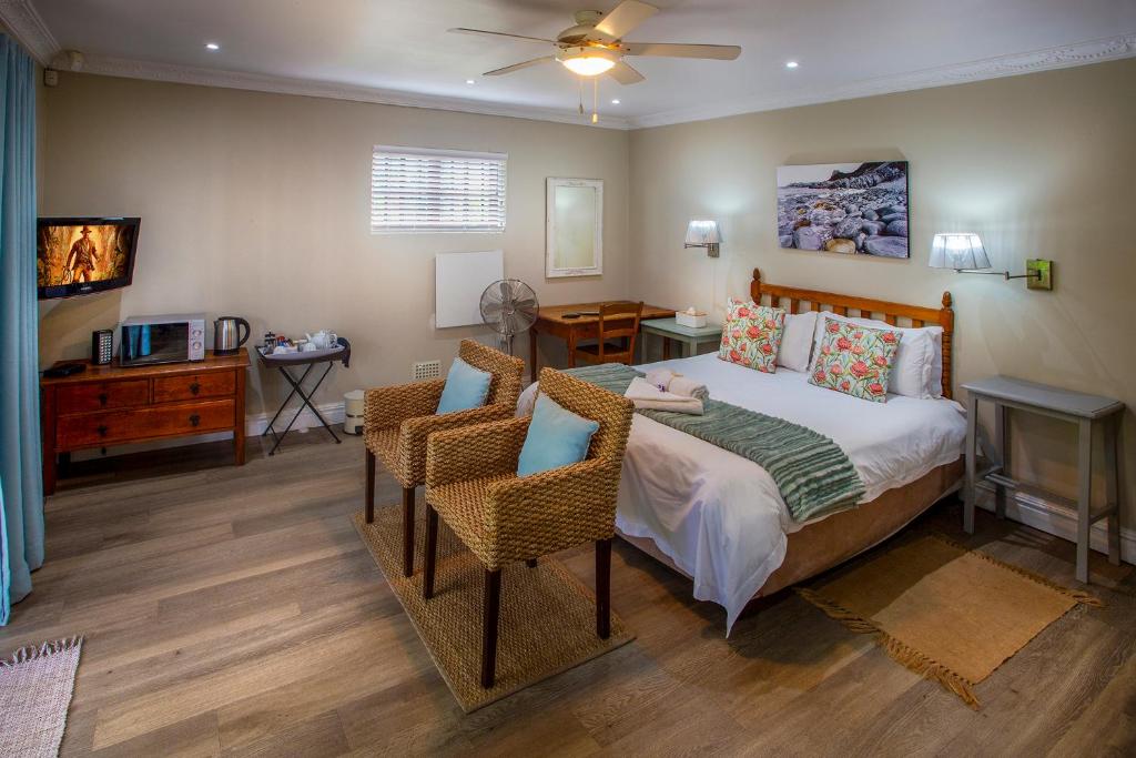Sir Roys Guest House - Queen Room