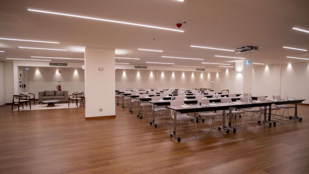 Boeira Garden Hotel Porto Gaia, Curio Collection by Hilton - Resim 23