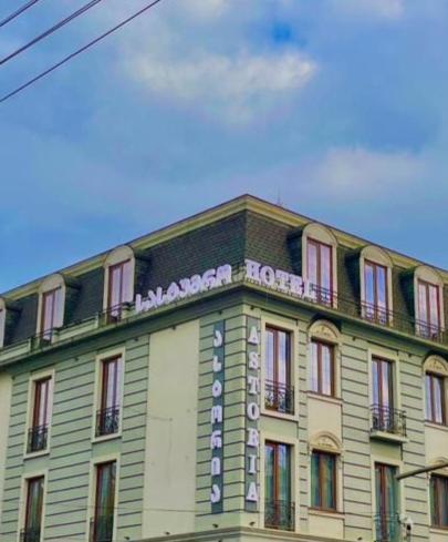 Budova, kde se hotel nachází