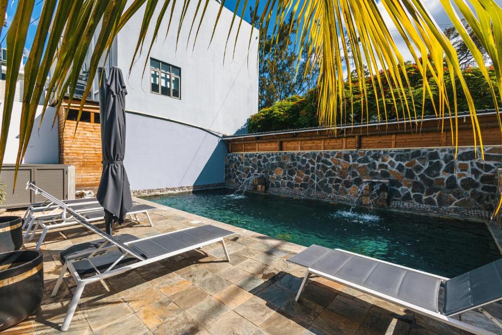 Photo inspiration: Visual Reference: Cozy Penthouse Near Restaurants And Beaches Grand Baie Updated
