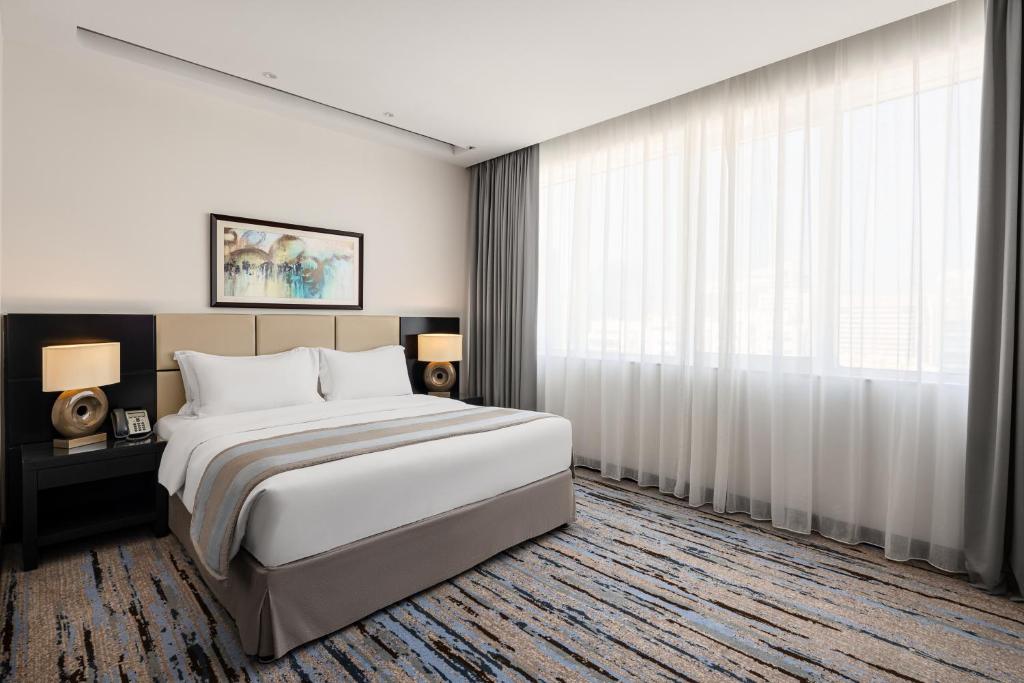 
Quartz Studio with Kitchenette
