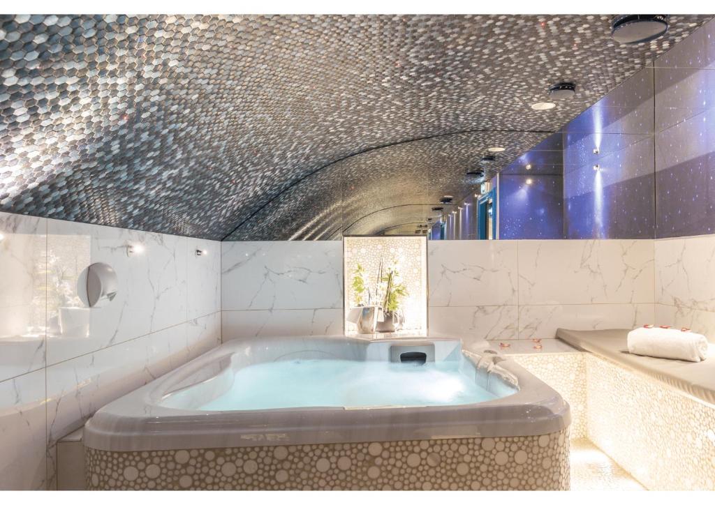 Secret de Paris - Hotel & Spa - Resim 19