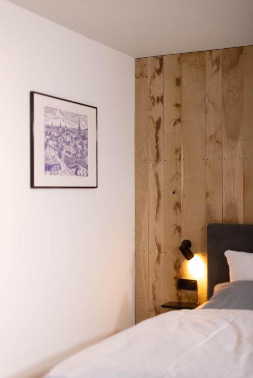 Postel nebo postele na pokoji v ubytování Wertschätzer Hotel - Krumme Str