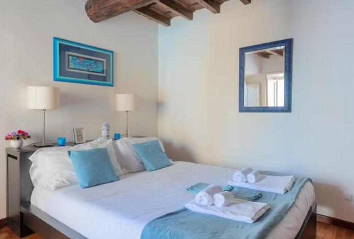Roman heritage- Pantheon- up to 6 guests