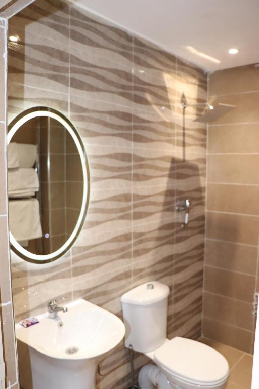Koupelna v ubytování VANA hôtel