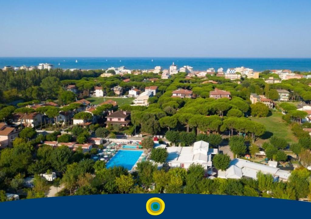 Bazén v ubytování Club del Sole Adriatico Cervia Easy Camping Village nebo v jeho okolí
