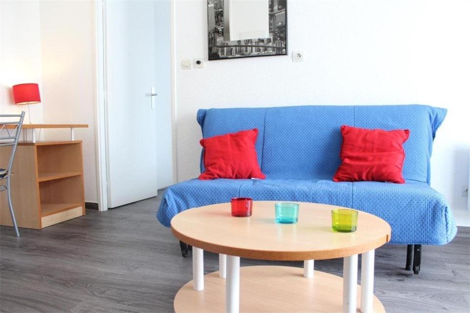 Χώρος καθιστικού στο Appt 2 pièces LA ROCHELLE - LR030-C126