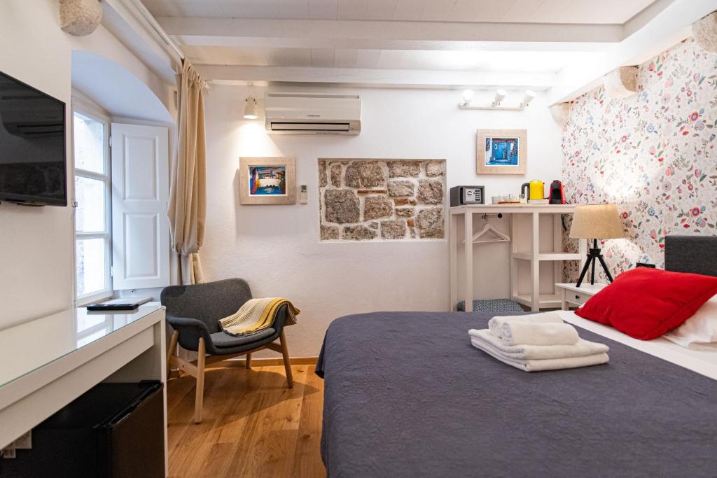 Televízia a/alebo spoločenská miestnosť v ubytovaní ART HOME ARTHUR by DuHomes