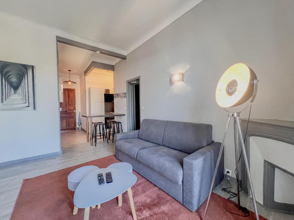 Χώρος καθιστικού στο Cannes - Charming central apartment with balcony