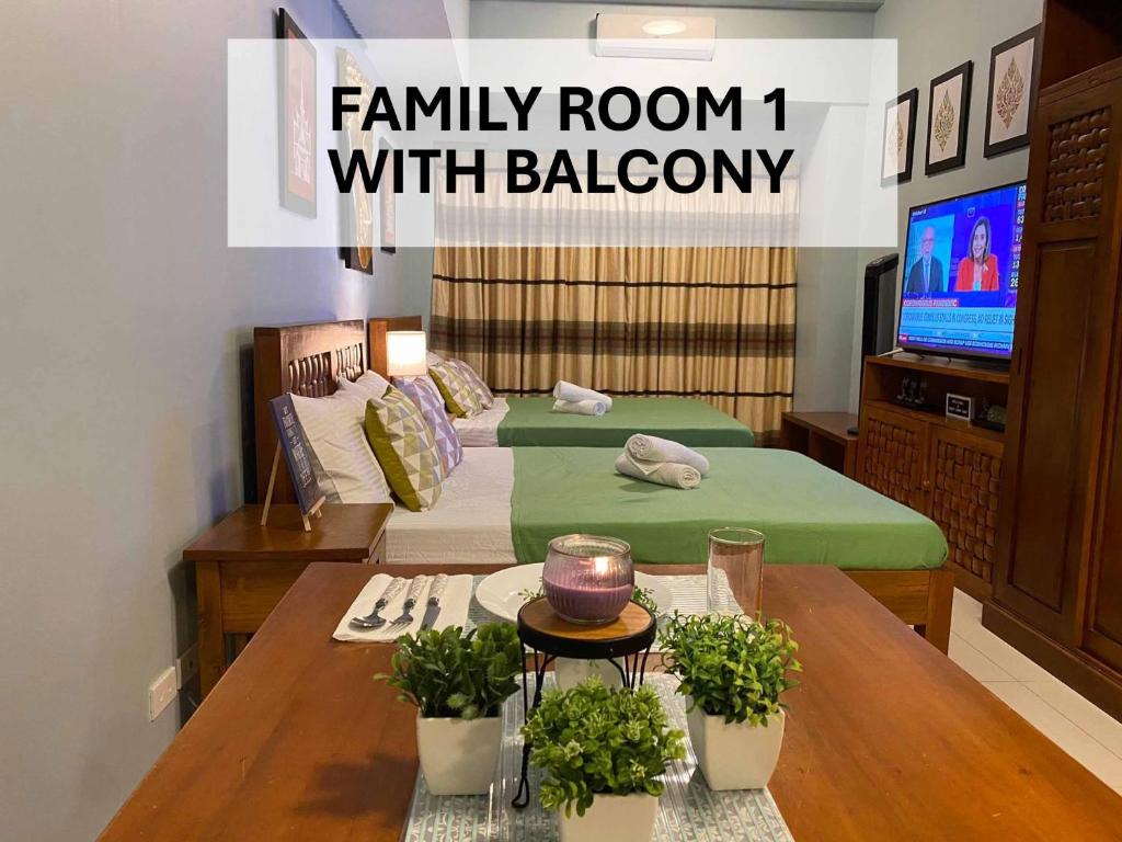 TV a/nebo společenská místnost v ubytování The Place SMDC Wind Residences Tagaytay