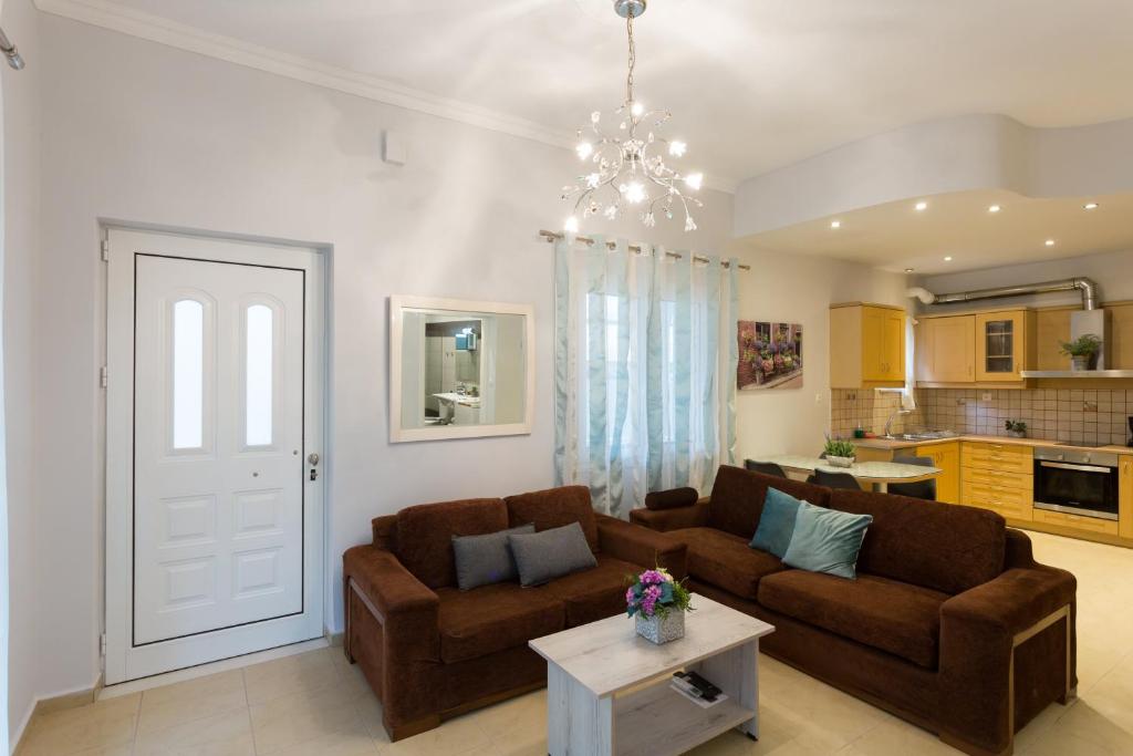 Kuchyň nebo kuchyňský kout v ubytování Eleni Apartments