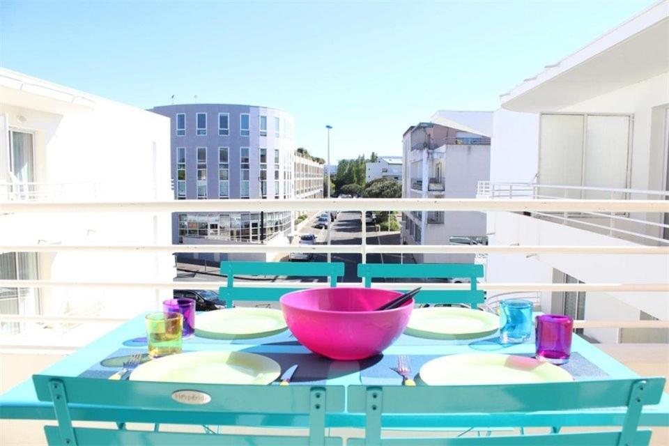 Μπαλκόνι ή βεράντα στο Appt 3 pièces LA ROCHELLE - LR030-C223