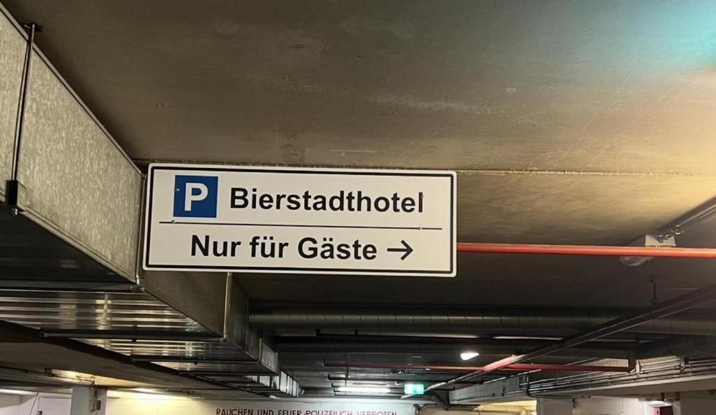 Certifikát, hodnocení, plakát nebo jiný dokument vystavený v ubytování Bierstadt-Hotel