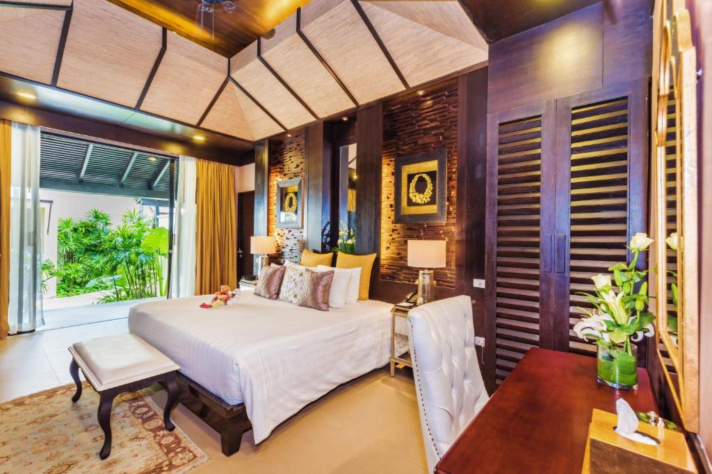 Impiana Beachfront Resort Patong, Phuket - Dreama Suite