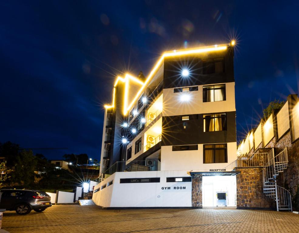 Budova, kde se aparthotel nachází