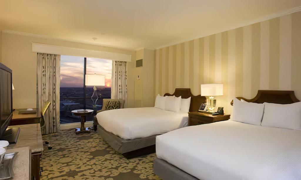 Hilton New Orleans Riverside - 