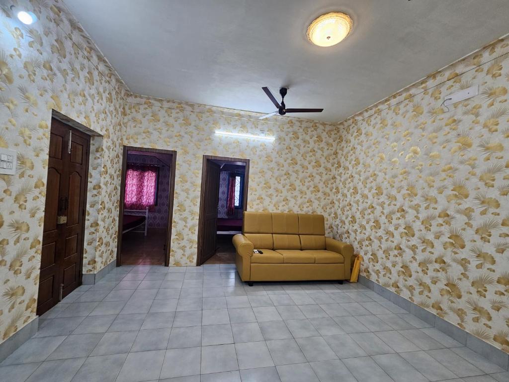 Istumisnurk majutusasutuses Achu Nivas